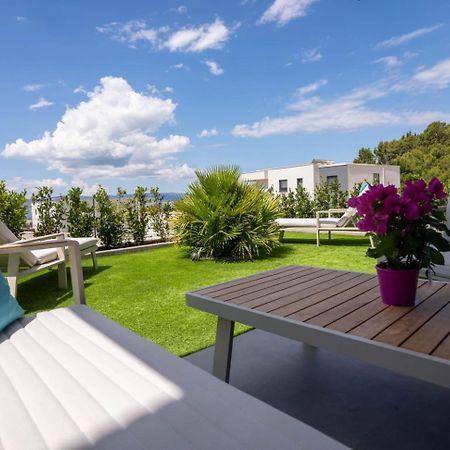 Apartmani Lara Baška Voda Exteriér fotografie
