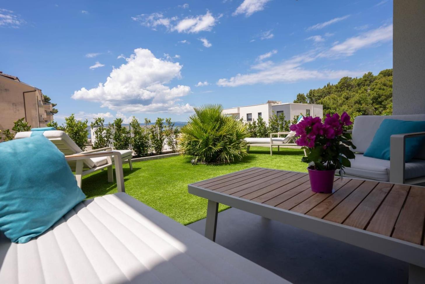 Apartmani Lara Baška Voda Exteriér fotografie